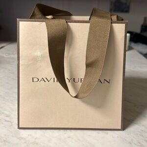 🔱✨🤎Luxury Designer Bags and Boxes for Sale!
DAVID YURMAN SMALL BAG. 07/06/24
